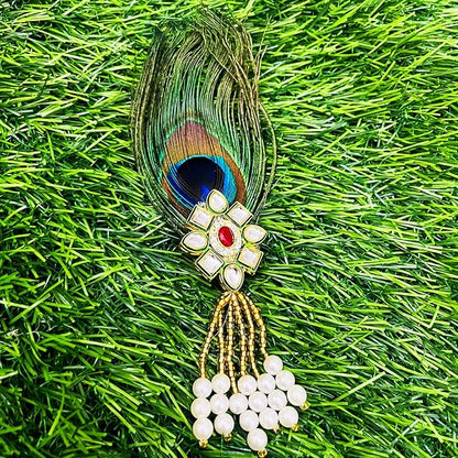 Crystal Rhinestone Brooch Pin with Pearl Beads and Gold Chain Drapes, Vintage Style